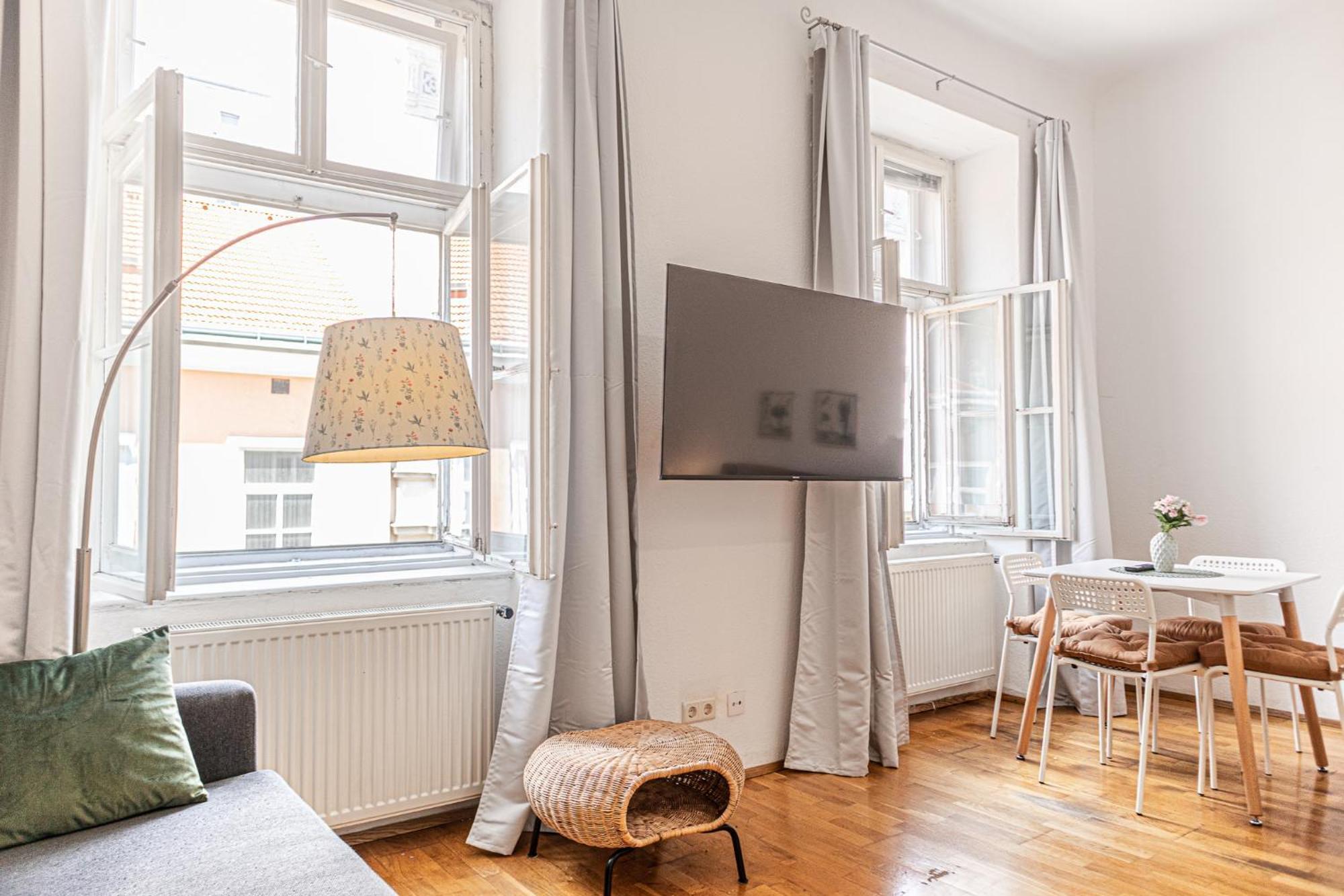 Apartment Charming 2br Apt, Ideal For Long-term Near Rennweg Wien